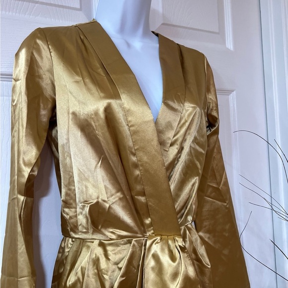 Gold Maxi Dress with Deep V-Neckline - Picture 5 of 9